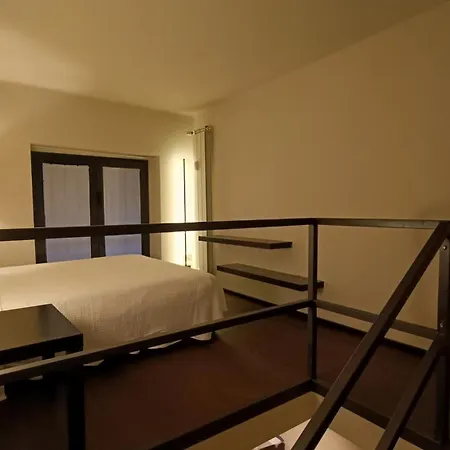 Loft, Di Design Centralissimo Apartment Milan
